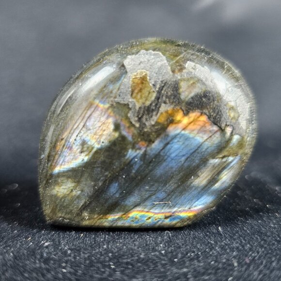 Labradorite - Picture 1 of 5